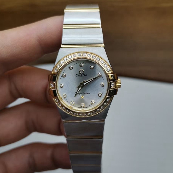 オメガ時計正面デザイン